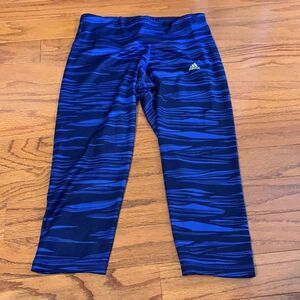 Women’s size medium activewear